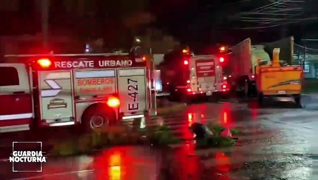 Fuertes vientos y lluvia causaron múltiples estragos en la Zona Metropolitana de Guadalajara