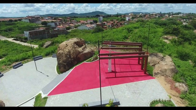 Em homenagem a matriarca da família Claudino, zona norte de Cajazeiras ganhará praça moderna