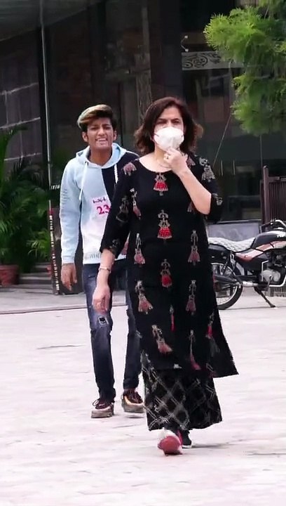 Mostपापो लाल
