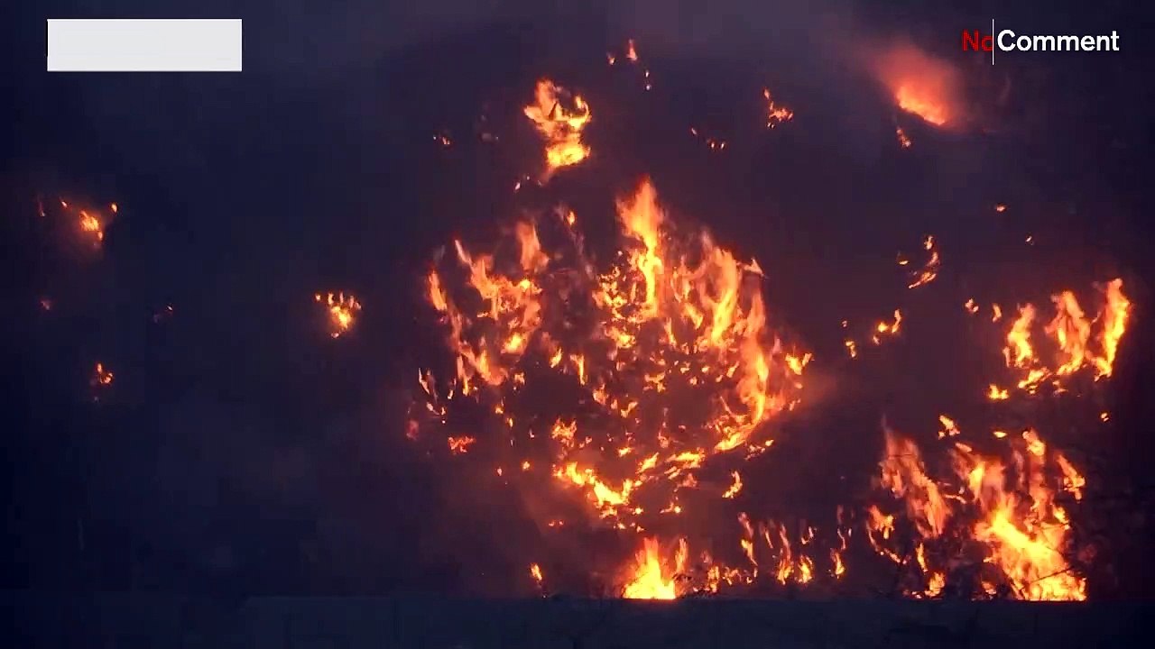 Hitzewelle in Neu-Delhi: Mülldeponie gerät in Brand