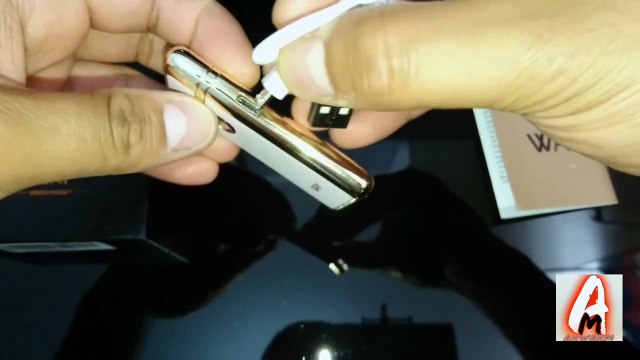 Vvay Electric Intelligent Touch to Ignite White Gold Rechargeable USB Advanced Arc Lighter (Review)