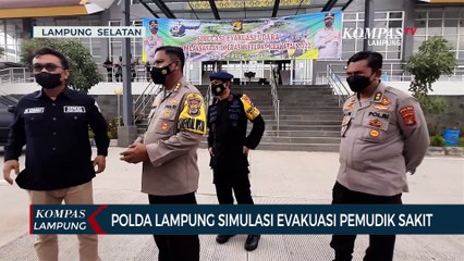 Video herunterladen: Polda Lampung Simulasi Evakuasi Pemudik Sakit