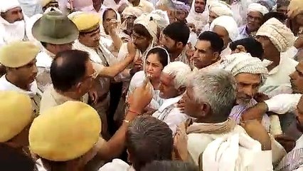 पड़ाव स्थल पर ही किया भोजन, रात्रि को बिस्तर डालकर सोए