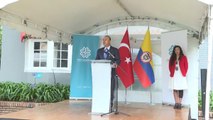 Bakan Çavuşoğlu, Maarif Vakfı Bogota'nın resmi açılışına katıldı
