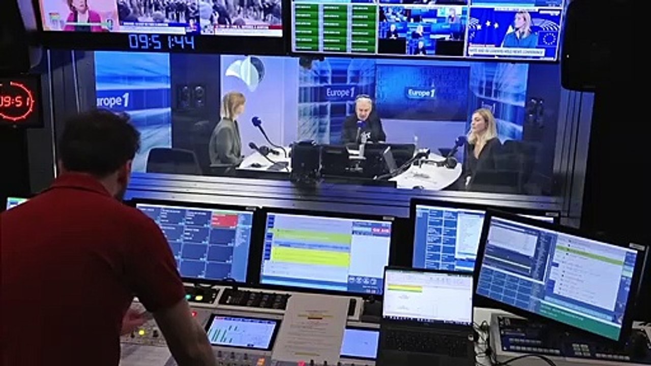 François Ruffin traite Emmanuel Macron de "bâtard de Hollande", Léa Salamé réagit