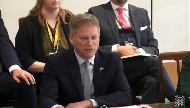 Grant Shapps accuses rail plan critics of 'pure politics'