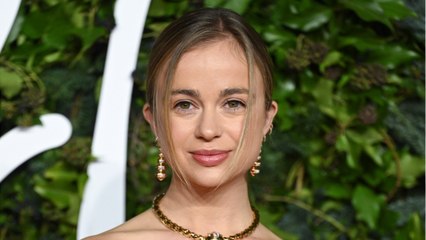 GALA VIDEO - Lady Amelia Windsor : comment la petite-fille d’Elizabeth II construit sa carrière loin de la royauté