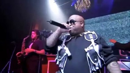 Robert Ludlum’s The Bourne Conspiracy Music Video: Falling