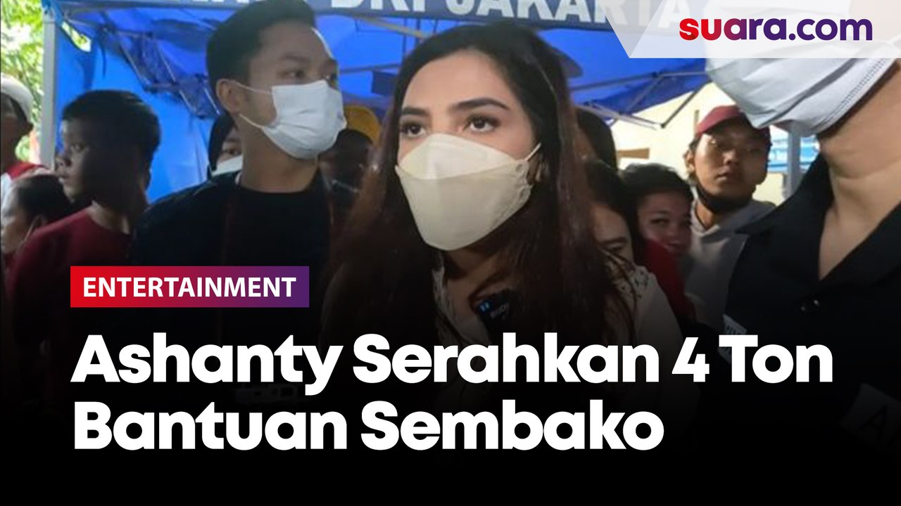 Ashanty dan Azriel Hermansyah Berikan 4 Ton Barang ke Korban Kebakaran Pasar Gembrong