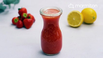 Impressionnez vos proches avec ce coulis au fraise à tomber !