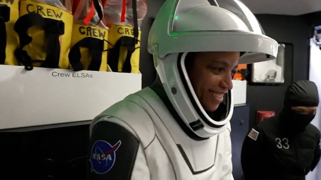 Jessica Watkins, première femme noire à rejoindre la Station spatiale internationale