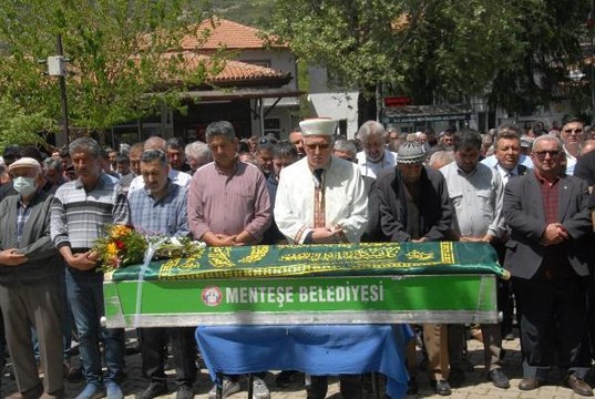 MUĞLA'DA METAN GAZINDAN ZEHİRLENEN 4 KİŞİ TOPRAĞA VERİLDİ