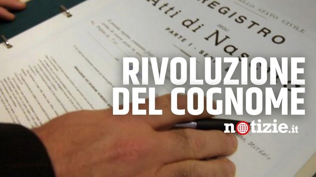 Cognome del padre ai figli non sarà più automatico: come funziona e le differenze con la Spagna