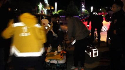 Son dakika haberleri: ASKER EĞLENCESİNDEN DÖNEN GENÇLER KAZA YAPTI: 6 YARALI