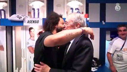 R.Madrid Başkanı Perez soyunma odasına indi