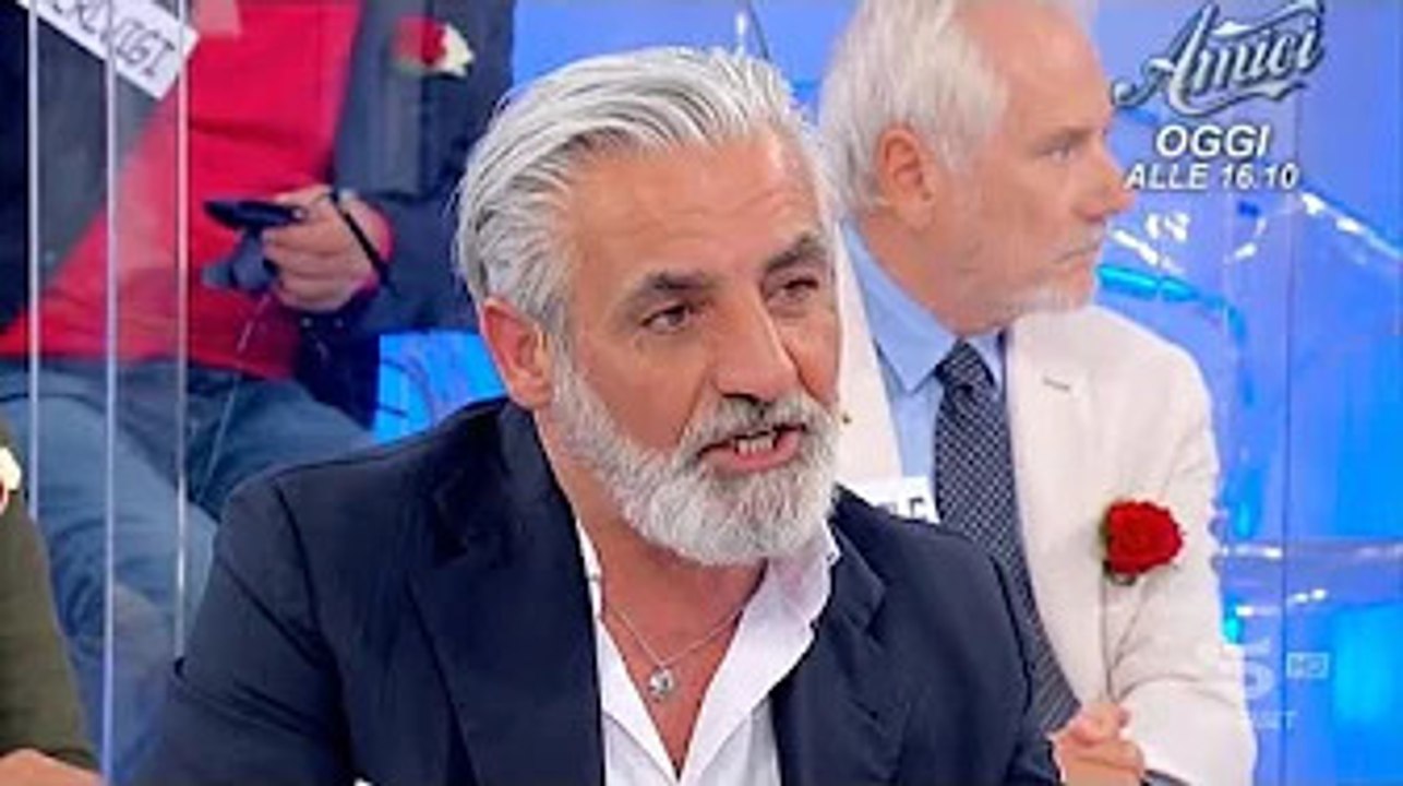 Uomini e Donne, Biagio Di Maro criticato da Pamela Barretta Sono d'accordo con Tina Cipollari Nel