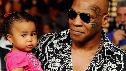 Mike Tyson Destroys Drunk Airplane Passenger...