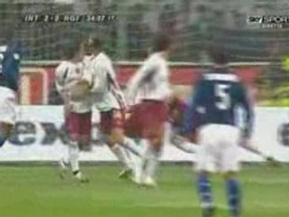 Inter 2-0 Reggina, Burdisso