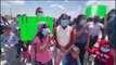 Inmigrantes centroamericanos y del sur de México se quejan por discriminación al no poder cruzar a Estados Unidos