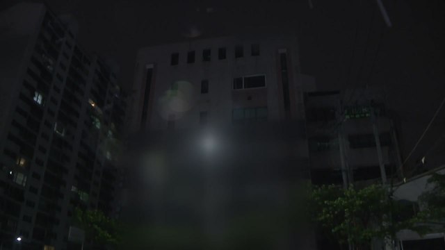 서울 신당동 아파트 상가에서 정화조 폭발...3명 다쳐 / YTN