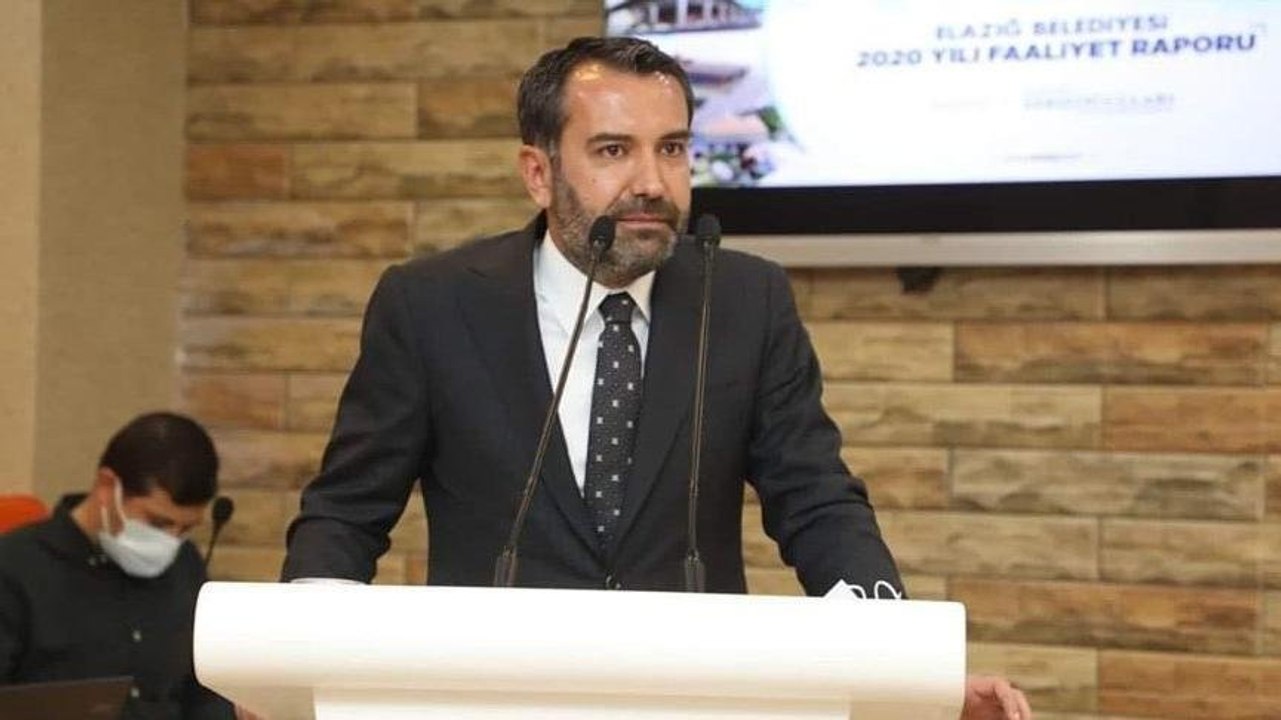 ‘Önceki evinde duşakabinin mi vardı?’ diyen AKP’li başkan: Biz, hiçbir vatandaşımızı hor ve hakir görmedik