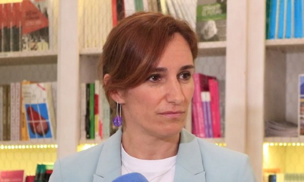 Mónica García hace las cuentas del recorte de trenes: ‘’Ayuso nos roba 6.000 horas de vida’’