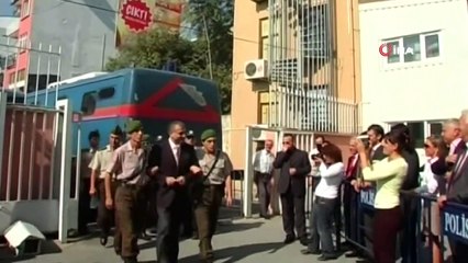 1 tripot 1 kameraya ülkeyi karıştıracağını düşünüyordu... Suç örgütü lideri Peker'in ipi çözüldü: Yeniden mi başlayacak?