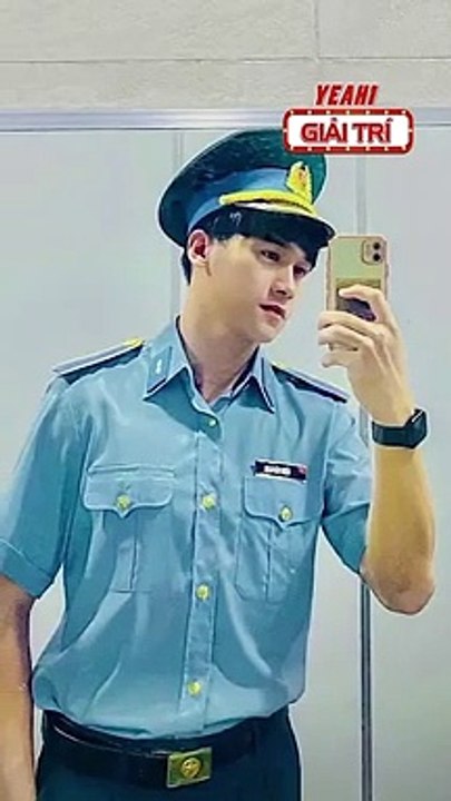 Nam sinh Trường Sĩ quan Không quân gây 'bão' mạng bởi loạt ảnh diện quân phục đẹp xuất thần