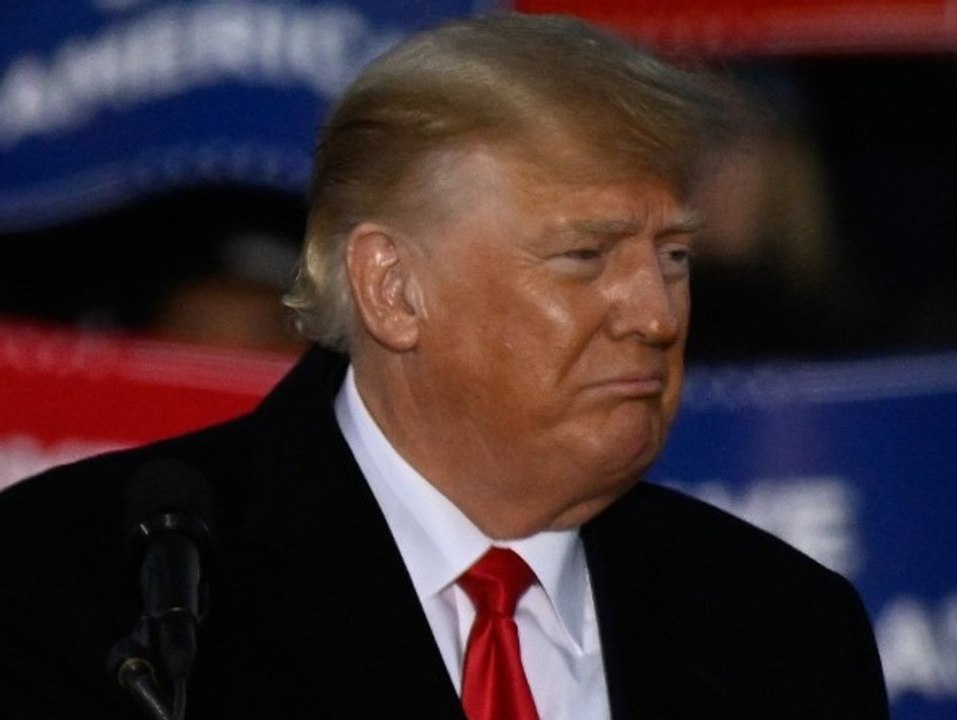 Fliegende Killer-Tomate? Darum hat Donald Trump riesige Angst vor Obst