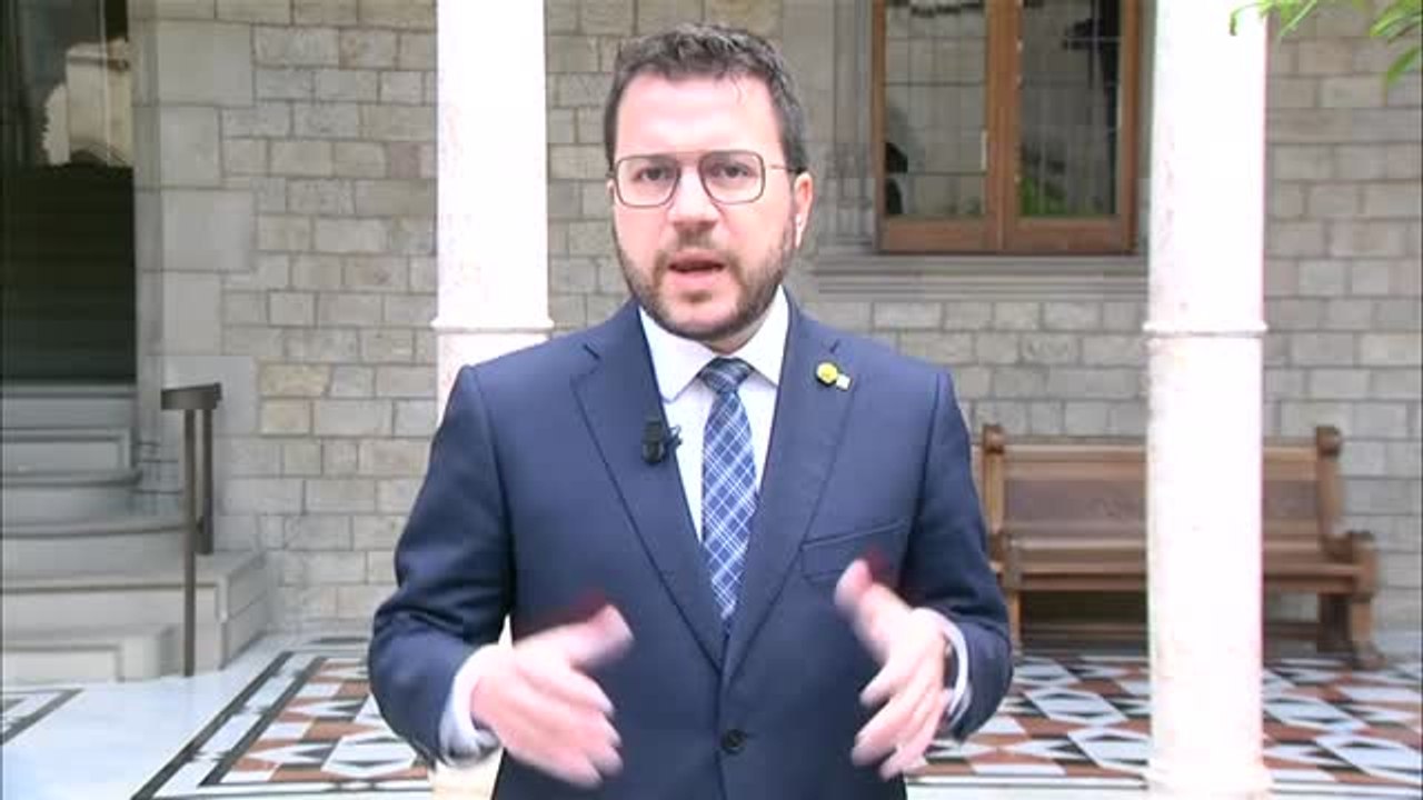 Aragonés asegura que "el error más grave" de Robles ha sido "dar validez" al espionaje a "adversarios políticos"