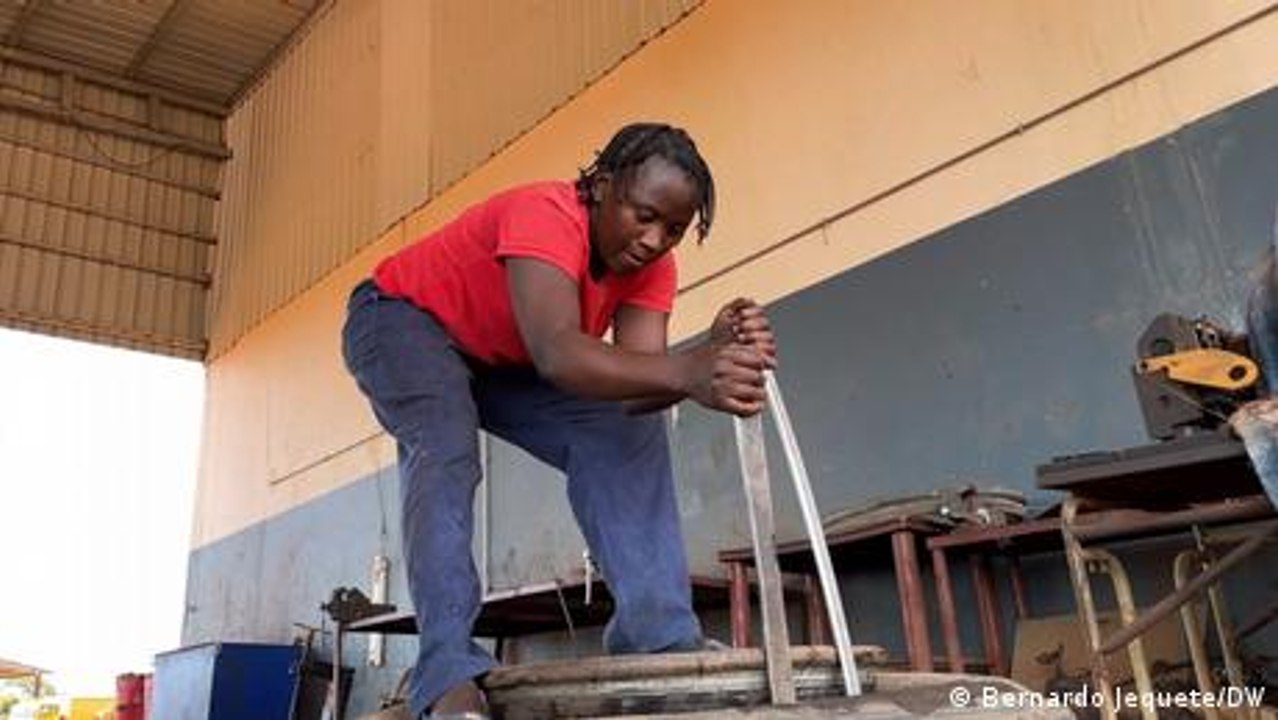 Mozambique's female tire technician