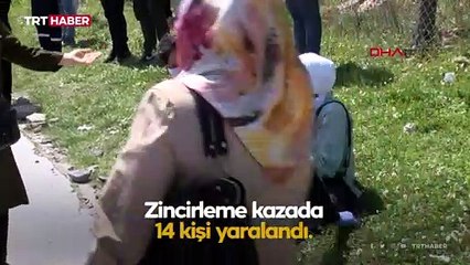 Küçükçekmece'de İETT otobüsü kaza yaptı: 14 yaralı