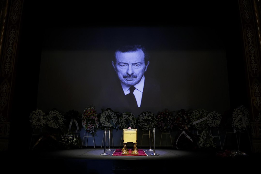 El adiós a Juan Diego: admiradores y actores le rinden homenaje en el Teatro Español