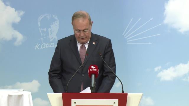 Faik Öztrak: Yıllarca 'Allah Utandırmasın' Diye Dua Ettiler, Anlaşılan Duaları Kabul Oldu, Artık Hiçbir Şeyden Utanmıyorlar