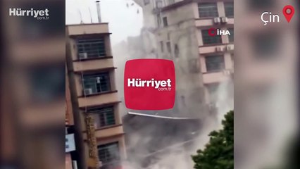 Çin'in Hunan eyaletinde bina çöktü
