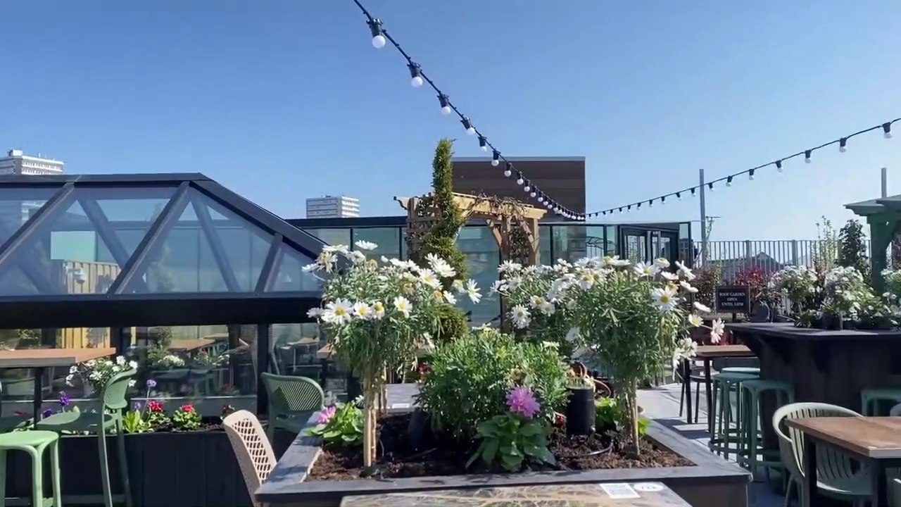 First look at the Cooper Rose roof terrace - video Dailymotion