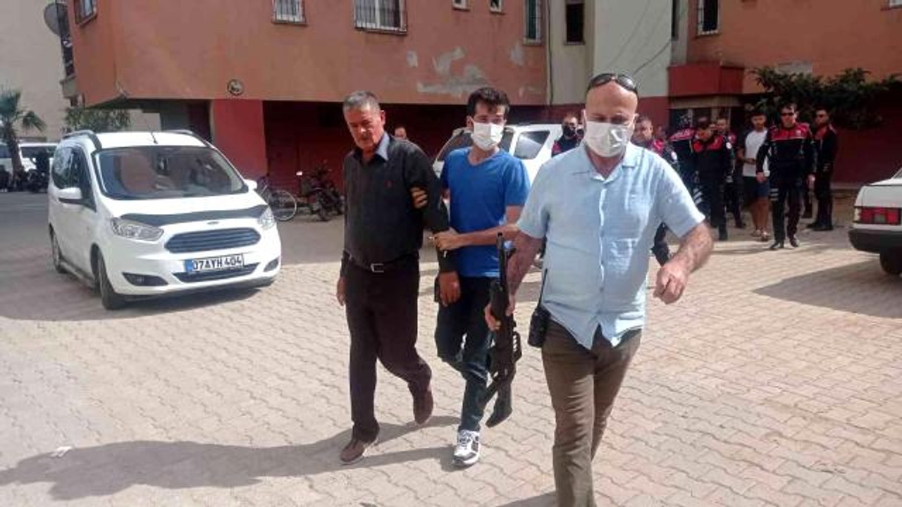 Apartmanın 4. Katından pompalı tüfekle dehşet saçan şahıs: "Basmaya gelenleri vurun vurun yıkın tövbe ederler"