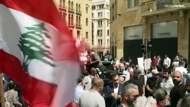 Crisi in Libano: mancano i soldi pure per stampare i passaporti