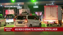 Tak Sempat ke Rest Area, Sejumlah Pemudik Minggir ke Bahu Jalan untuk Berbuka Puasa