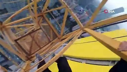 Ataşehir’de 200 metre yüksekte vinç üzerinde iftar yaptılar