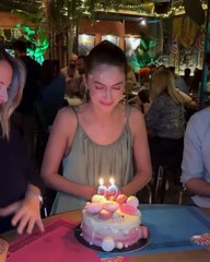 Πρέλεβιτς: Γιόρτασε τα γενέθλιά της αγκαλιά με τον Νομικό- Το in love βίντεο!