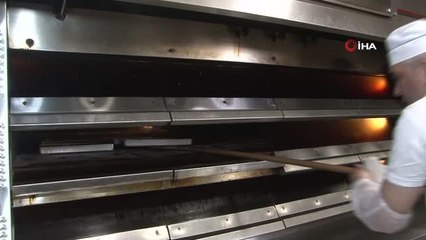 Baklava ustalarının yoğun mesaisi başladı