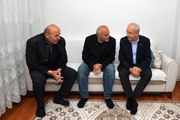 Kılıçdaroğlu şehit ailesini ziyaret etti