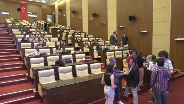 Mansur Yavaş'tan Gençlere: Bu Kente Bir Şeyler Katmanızı İstiyoruz, Sahiplenmenizi İstiyoruz