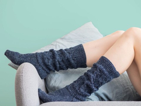 5 Possible Reasons Why Your Feet Are Always Cold