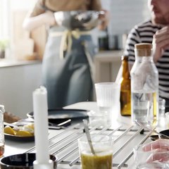 Platos azules GLADELIG de Ikea