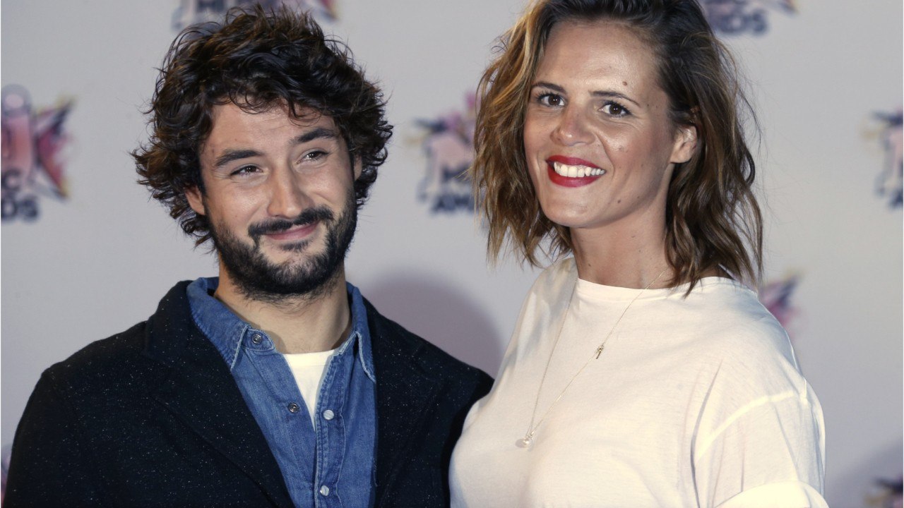 VOICI : Laure Manaudou à la plage, elle dévoile un rare cliché de ses deux fils