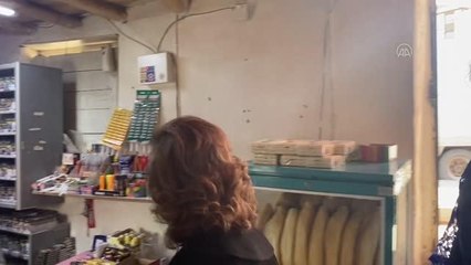 Hayırsever kadınlar 7 bakkalın veresiye defterindeki borcu ödedi