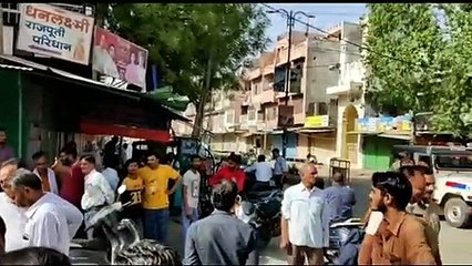डेयरी बूथों के लिए आवंटन स्थान का किया विरोध