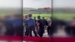 SPOR Elazığ'daki futbol maçında sahaya sapanla taş atan taraftar kamerada